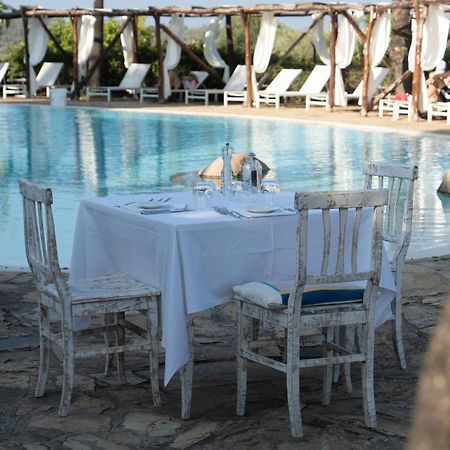 Felix Hotels - Galanias Hotel & Retreat Бари-Сардо Экстерьер фото