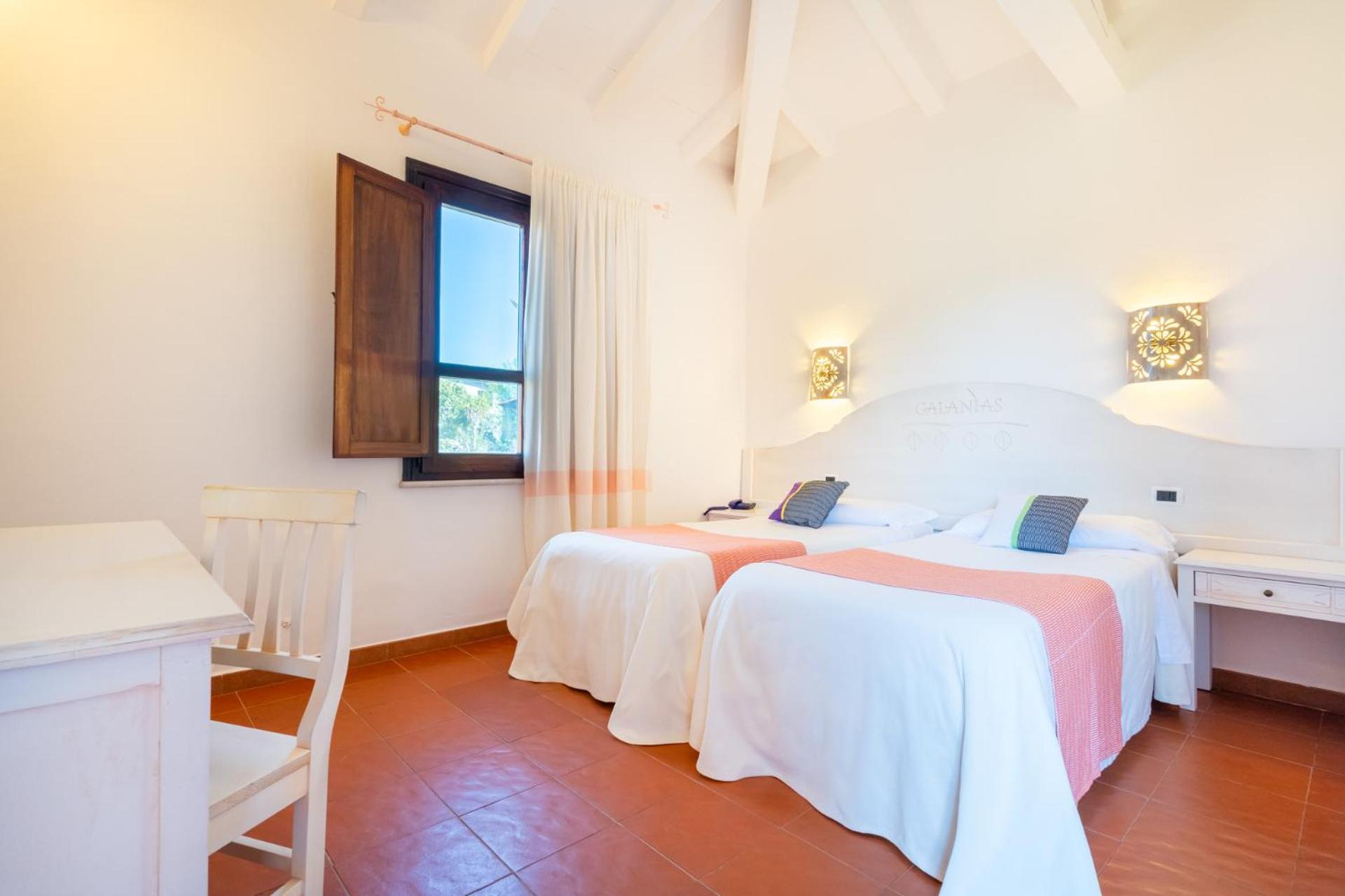 Felix Hotels - Galanias Hotel & Retreat Бари-Сардо Экстерьер фото