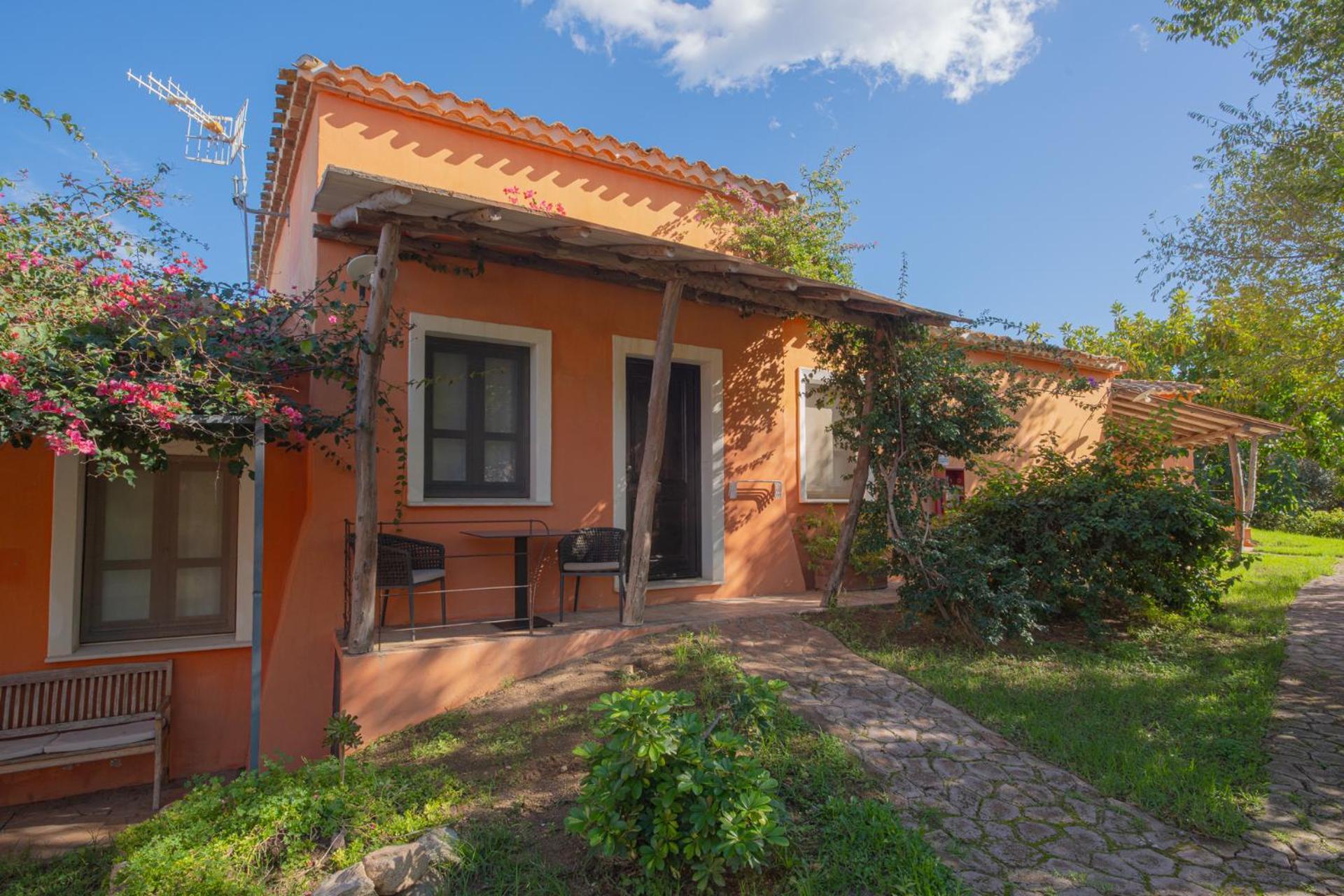 Felix Hotels - Galanias Hotel & Retreat Бари-Сардо Экстерьер фото