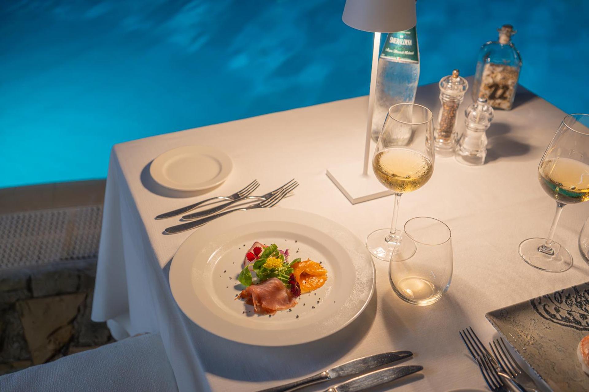 Felix Hotels - Galanias Hotel & Retreat Бари-Сардо Экстерьер фото