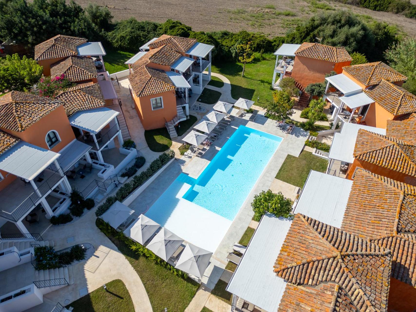 Felix Hotels - Galanias Hotel & Retreat Бари-Сардо Экстерьер фото